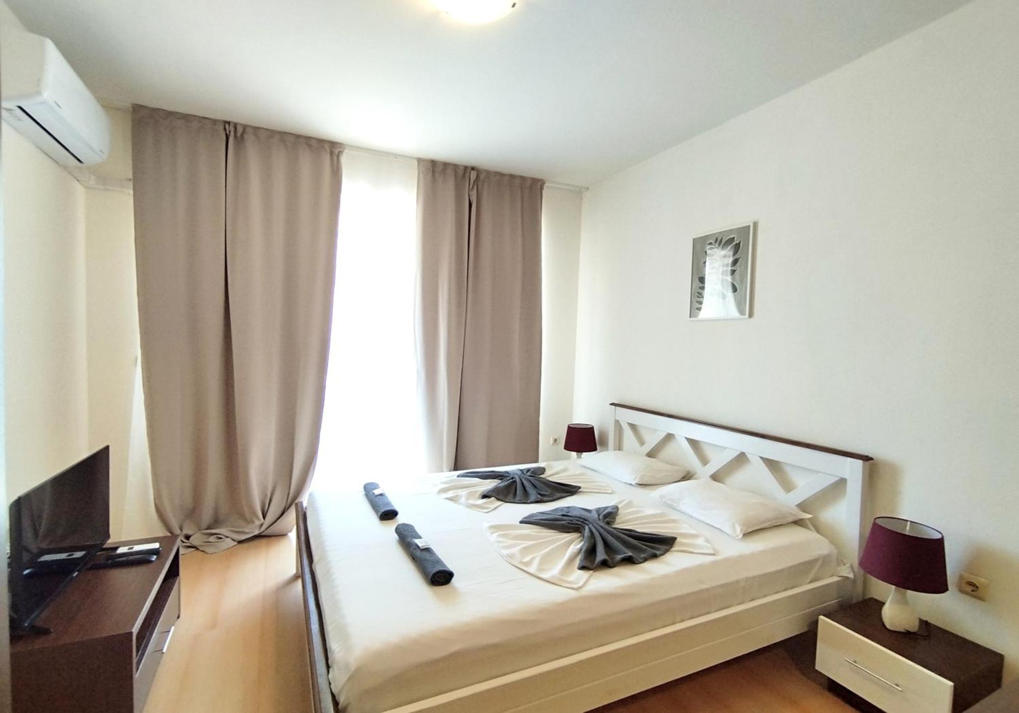 New Line Village Apartments サニービーチ エクステリア 写真